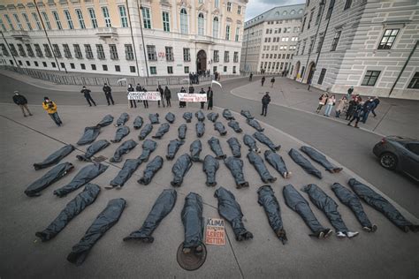 ukraine body bag fake|Video shows climate demonstration, not staged body bags in Ukraine .